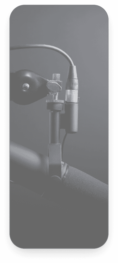 다큐멘터리 전문 성우 톤